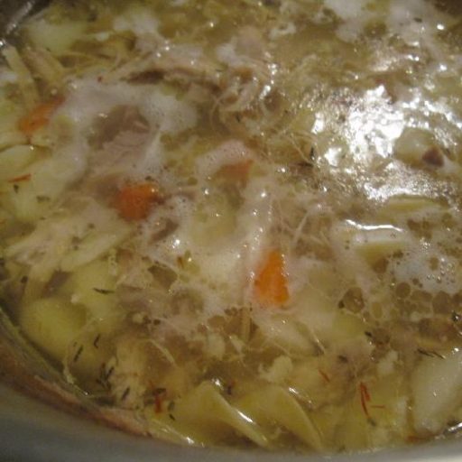 Básica Sopa De Pollo
