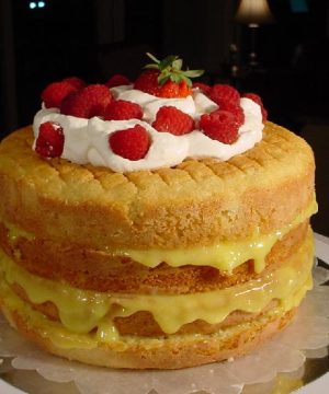 Bizcocho De Limón En Capas