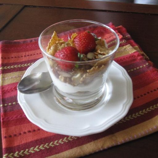 Muesli Con Yogur Y Frutas