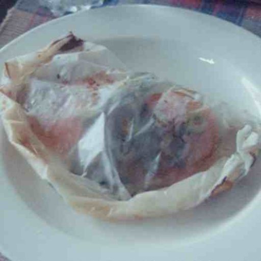 Filetes De Salmón Con Champiñones Asados En Papillote
