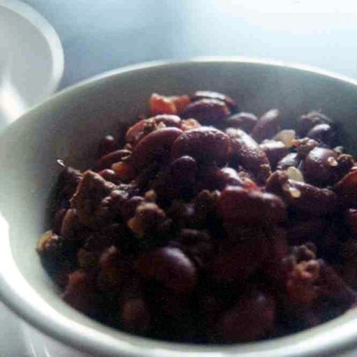 Frijoles Rojos Asados En El Horno Con Carne Y Chile