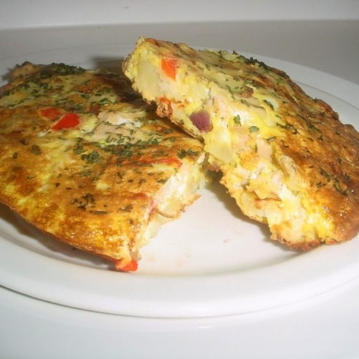 Tortilla Flamenca Con Papas Y Atún