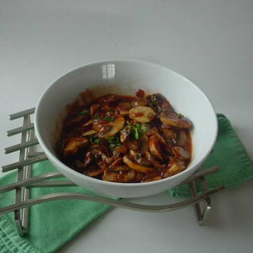 Champiñones En Salsa De Vino