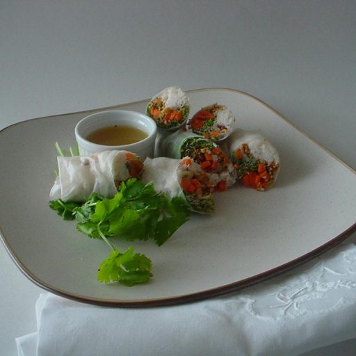 Spring-Rolls O Rollos Chinos Estilo Thai Con Carne De Cangrejo