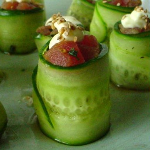 Rollos Picantes De Atún Fresco